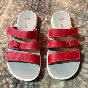 Clarks Red Women's Cloudstepper Sandals